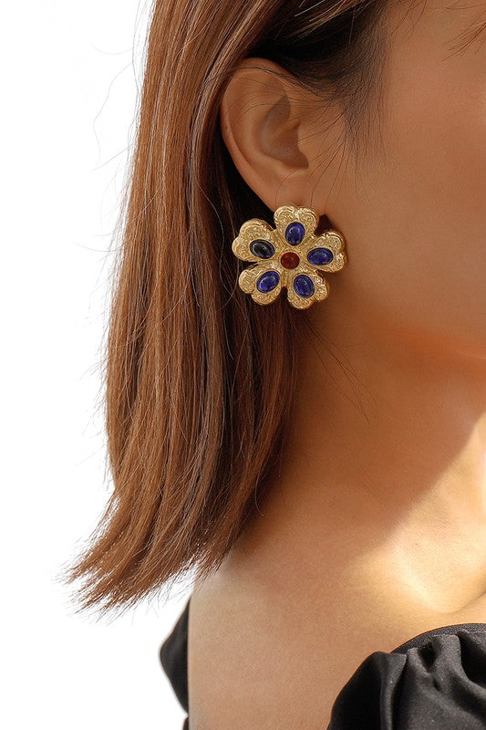 Vintage  Flower Stud Earrings