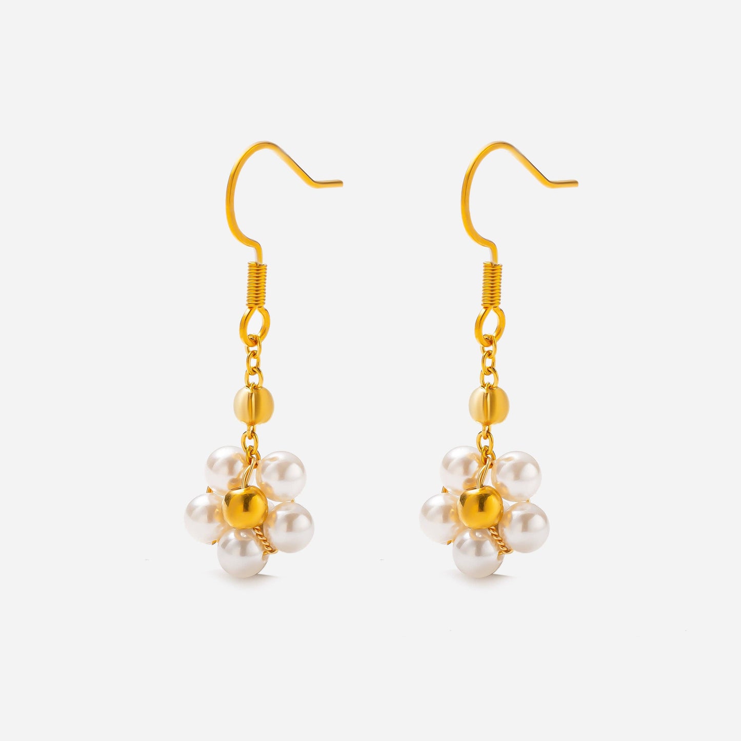 Pearl Daisy Flower Earrings